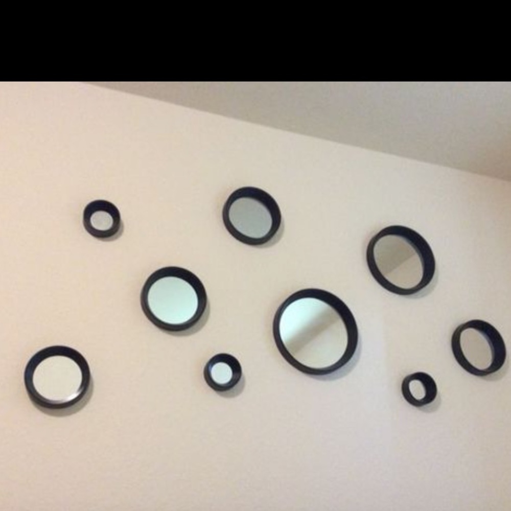 WALL DECORATION